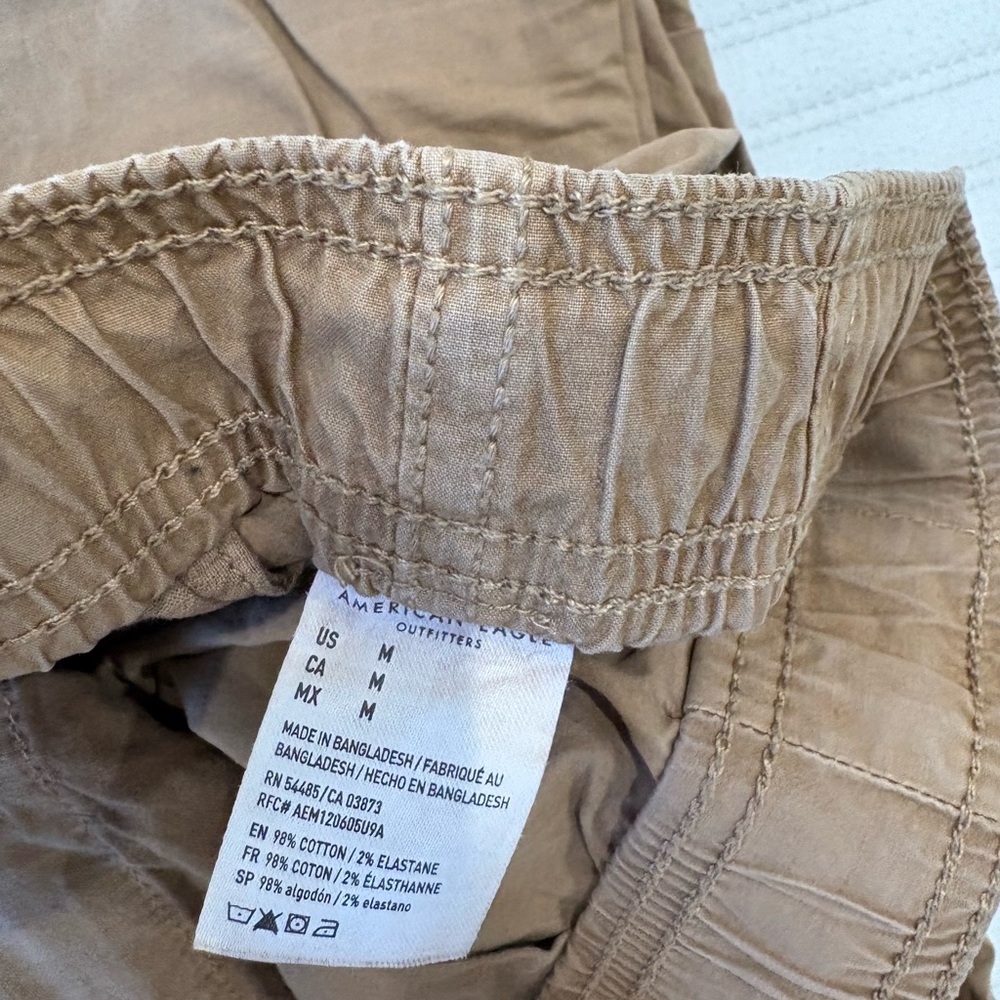 American Eagle joggers